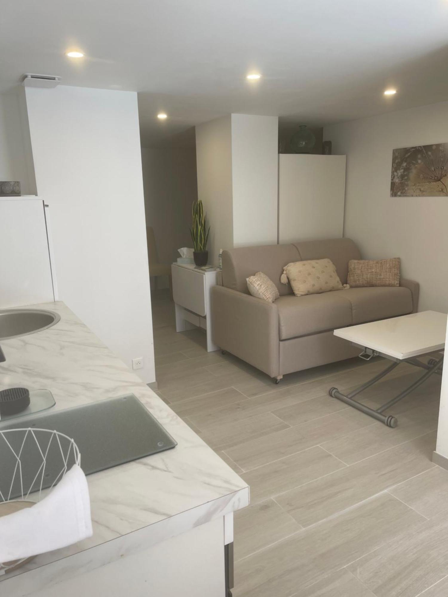 Grand Studio Neuf A 50 M Du Port Saint-Tropez Ngoại thất bức ảnh
