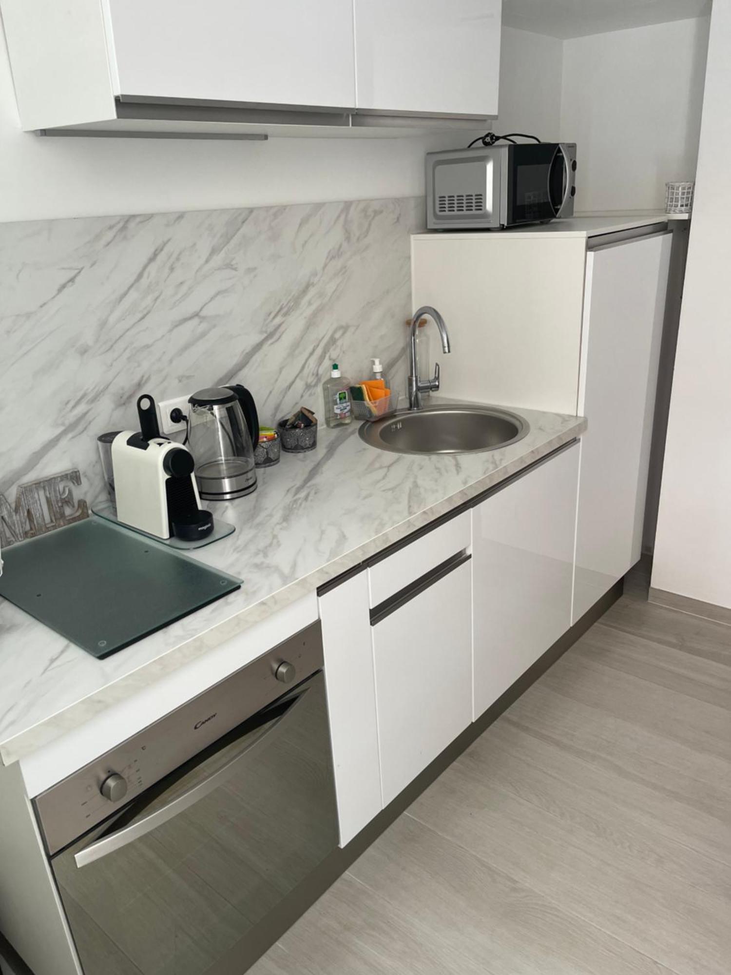 Grand Studio Neuf A 50 M Du Port Saint-Tropez Ngoại thất bức ảnh