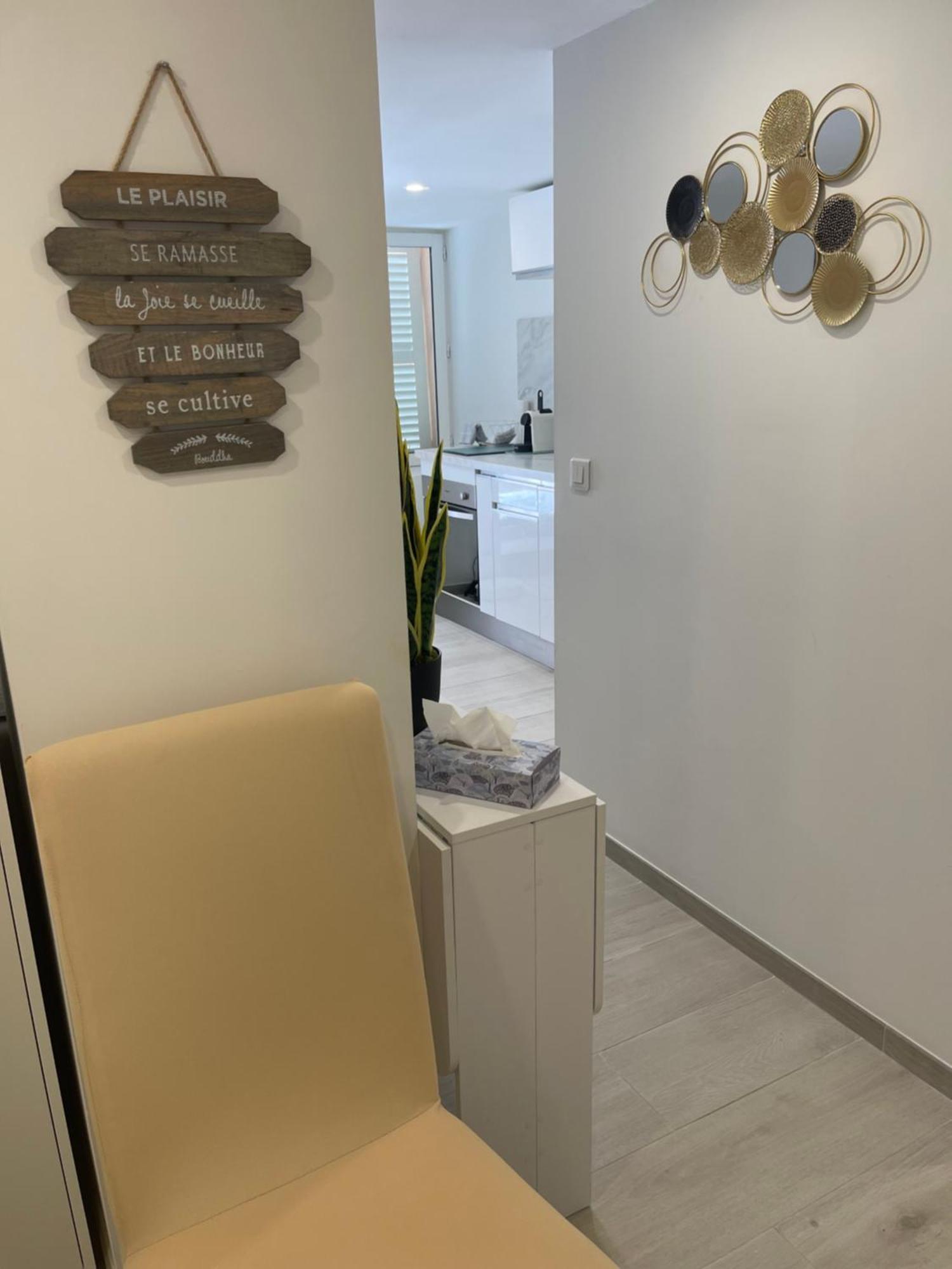 Grand Studio Neuf A 50 M Du Port Saint-Tropez Ngoại thất bức ảnh